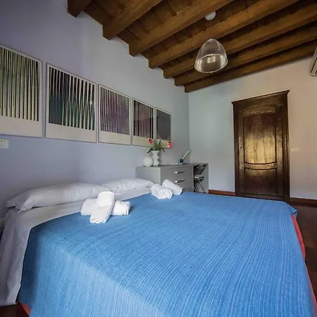 Bed and breakfast Fleur De Lis