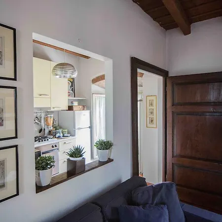 Bed and breakfast Fleur De Lis 2*